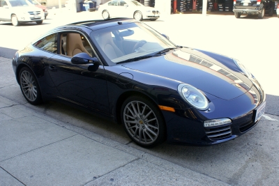 2009 Porsche Targa 4 .