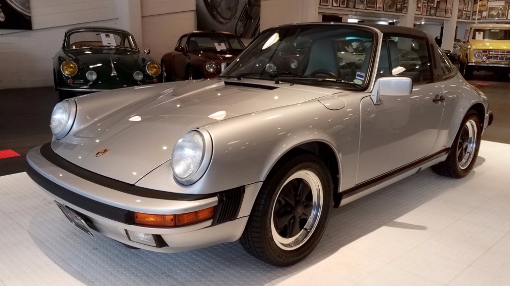 Used 1988 Porsche 911 Carrera Targa For Sale ($71,900) | Cars Dawydiak Stock #170417C Used 1988 Porsche 911 Carrera Targa For Sale ($71,900) | Cars Dawydiak Stock #170417C