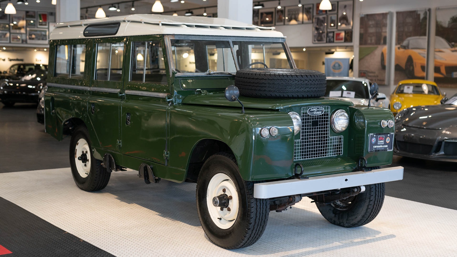 Land rover 109