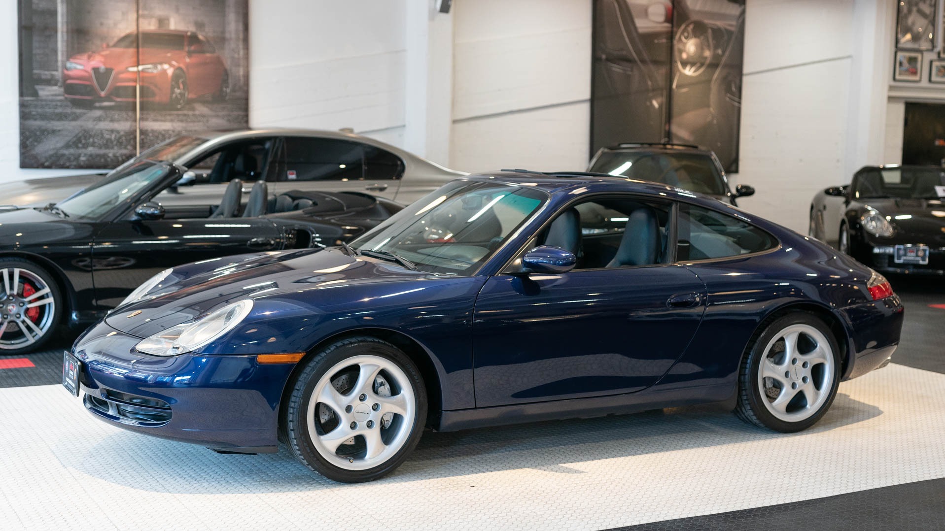 Used 2001 Porsche 911 Carrera 4 For Sale ($15,900) | Cars Dawydiak Stock  #190914