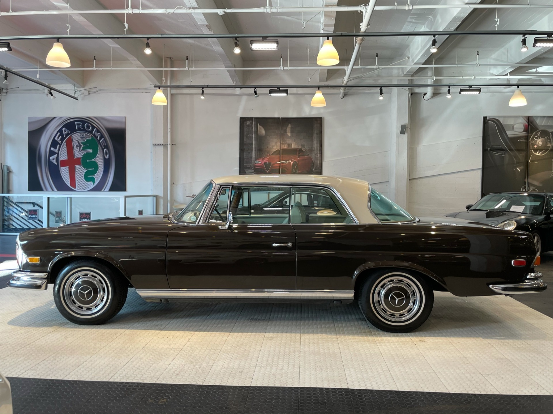 Used 1971 Mercedes-Benz 280SE 3.5 | St. Petersburg, FL