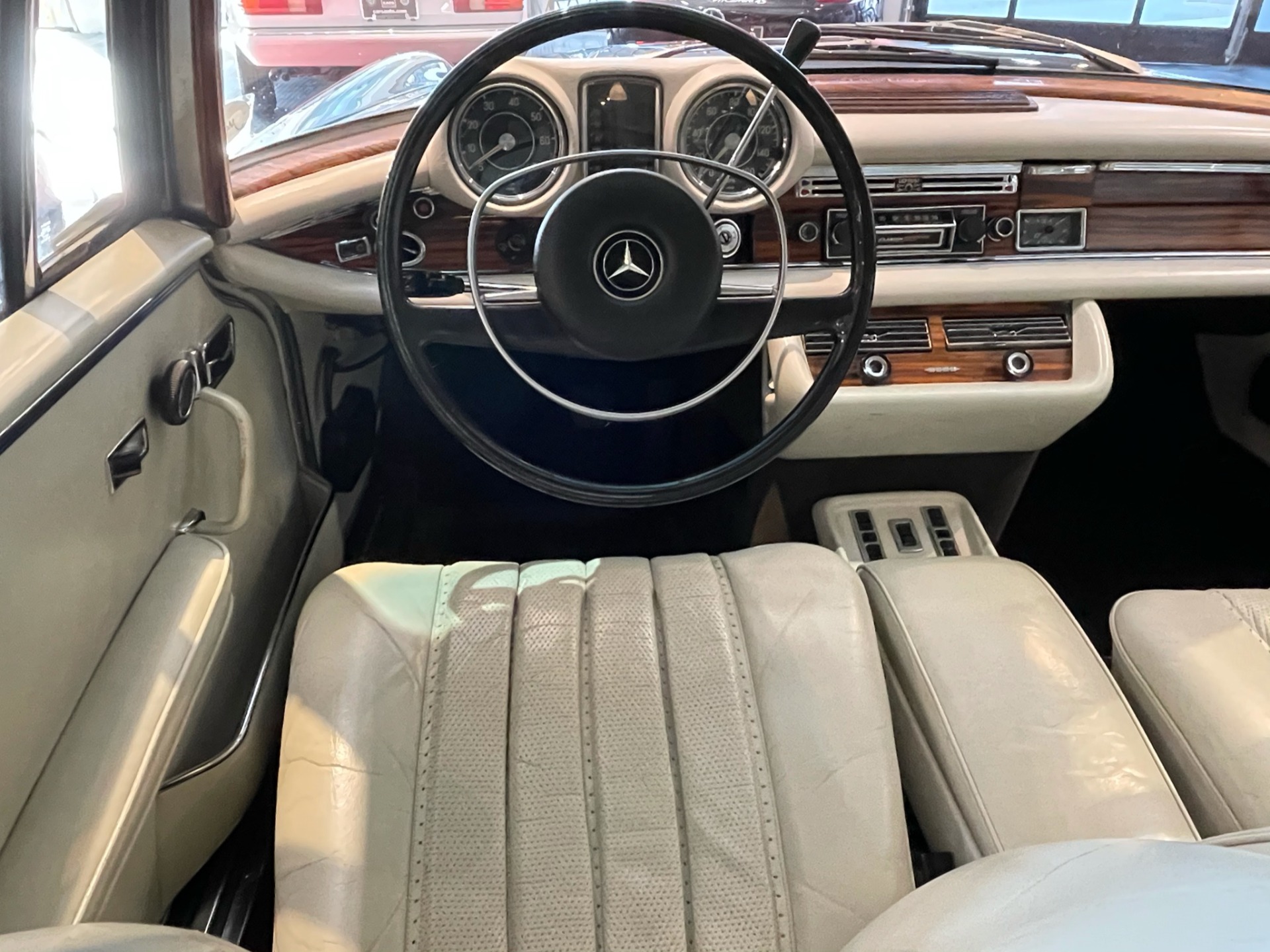 Used 1971 Mercedes-Benz 280SE 3.5 | St. Petersburg, FL