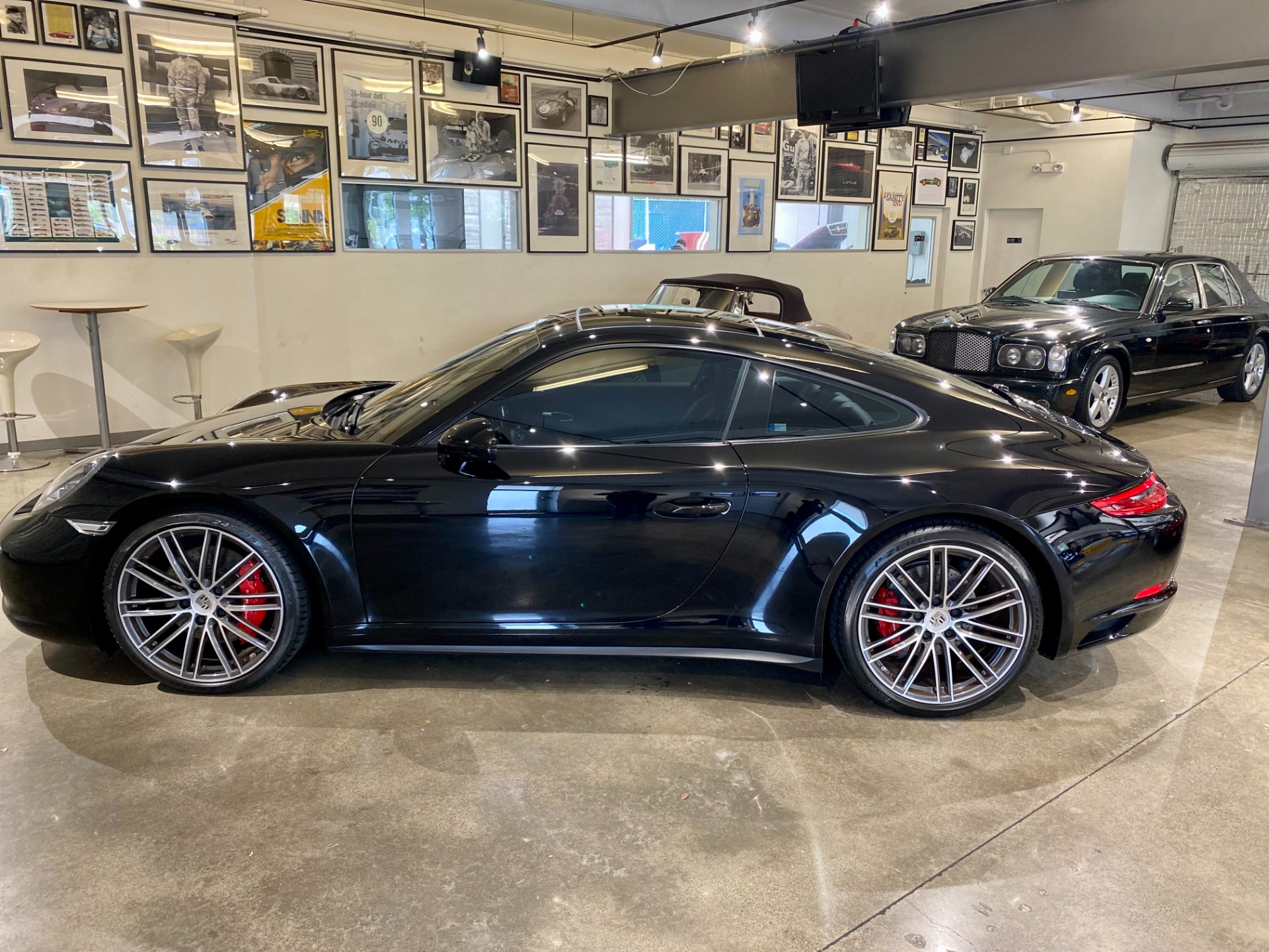 Used 2018 Porsche 911 Carrera 4S | St. Petersburg, FL
