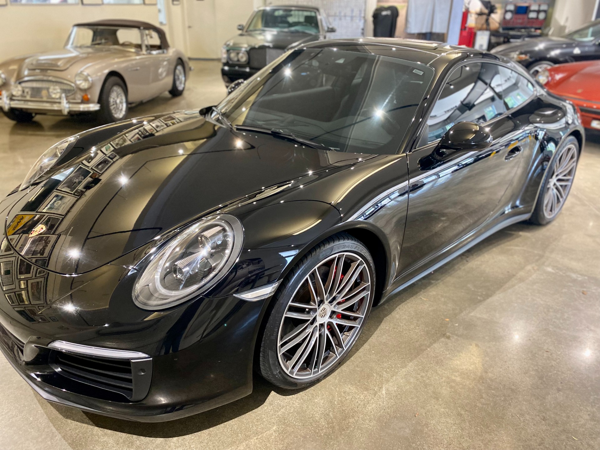 Used 2018 Porsche 911 Carrera 4S | St. Petersburg, FL