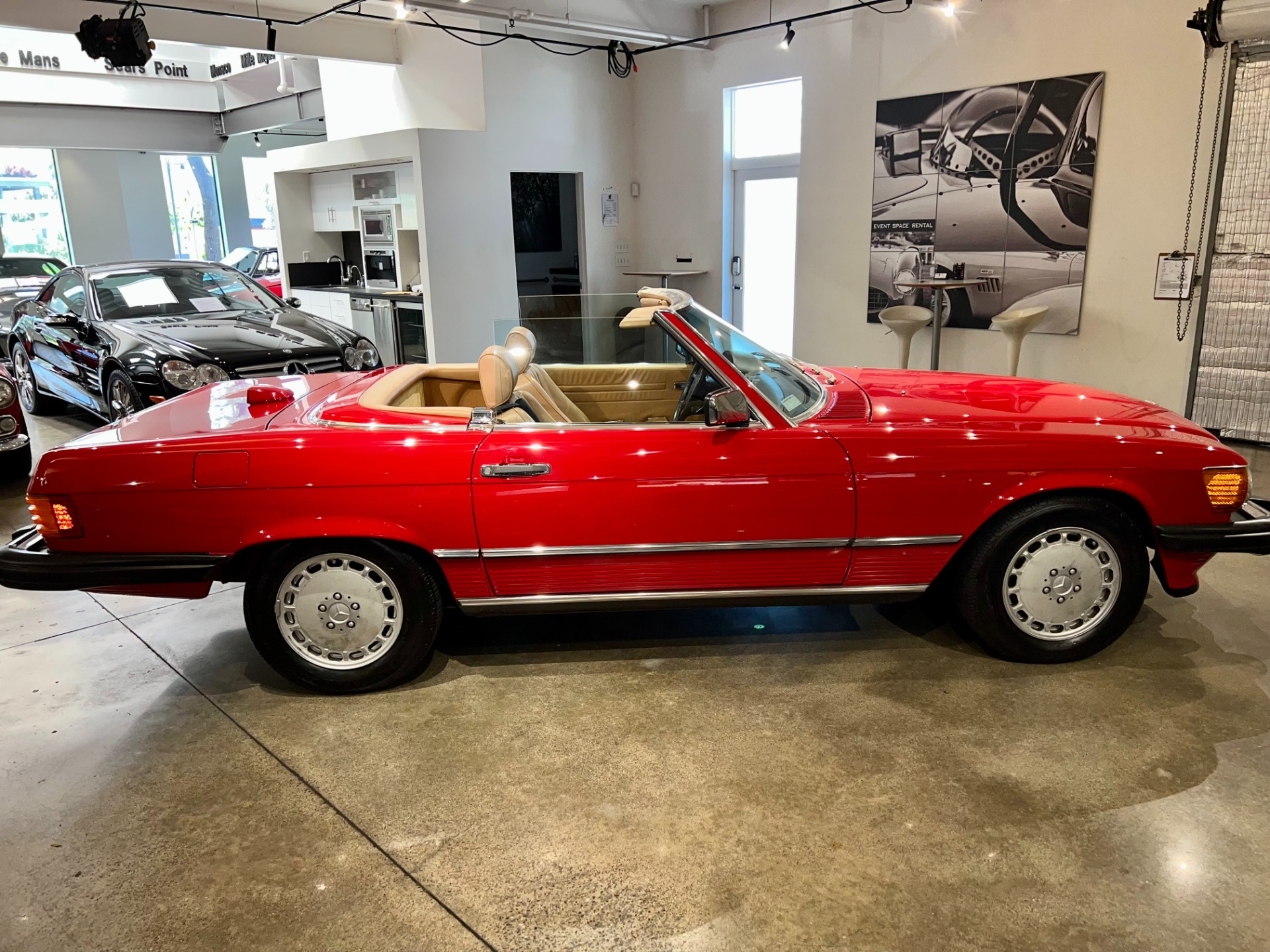 Used 1986 Mercedes-Benz 560-Class 560 SL | St. Petersburg, FL