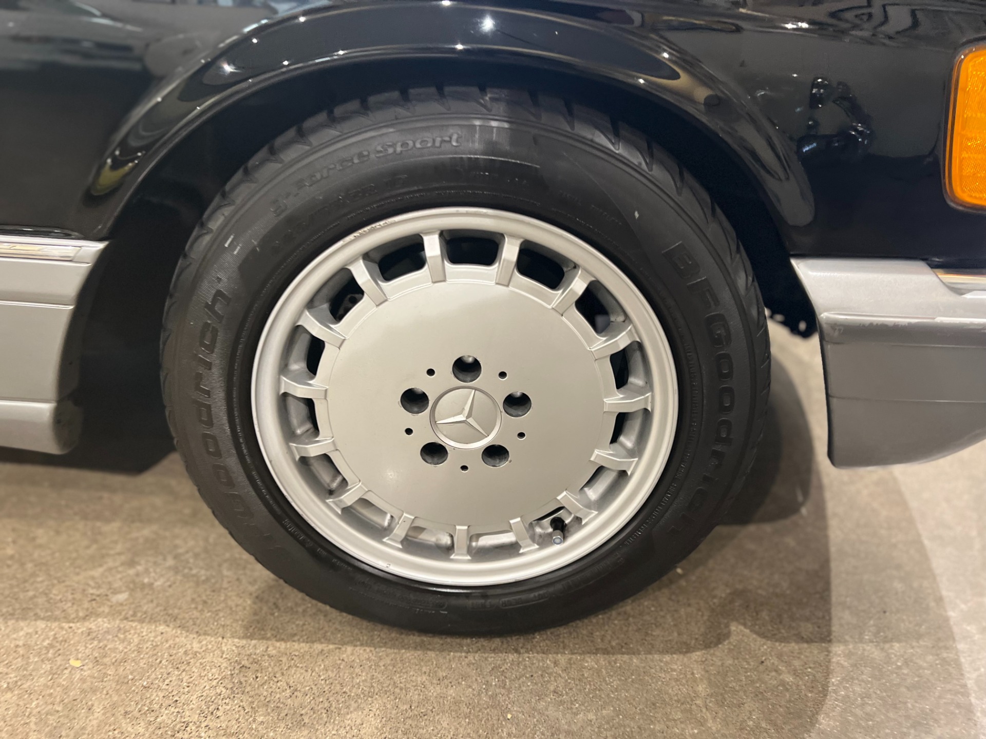 Used 1988 Mercedes-Benz 560-Class 560 SEC | St. Petersburg, FL