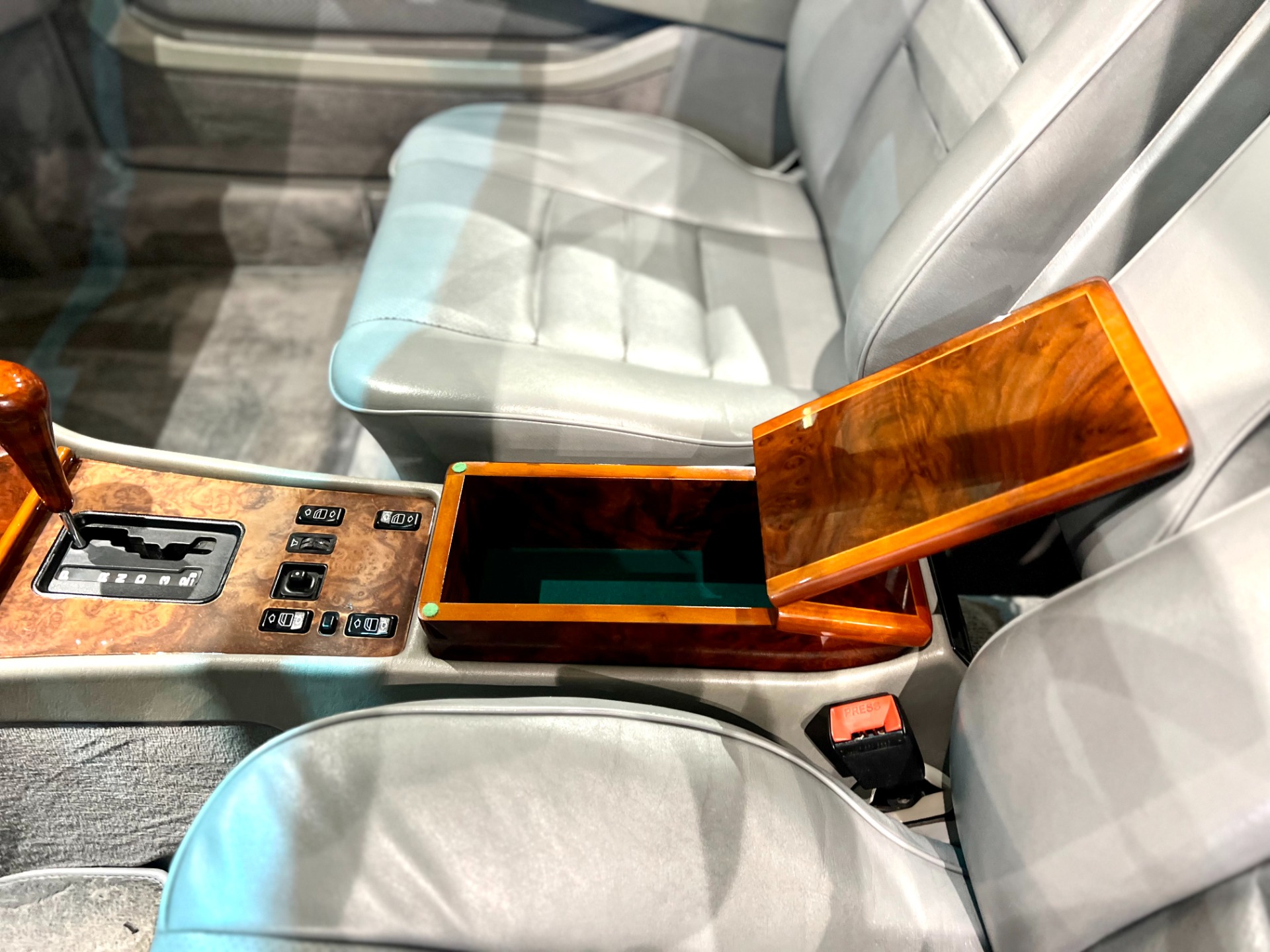 Used 1988 Mercedes-Benz 560-Class 560 SEC | St. Petersburg, FL