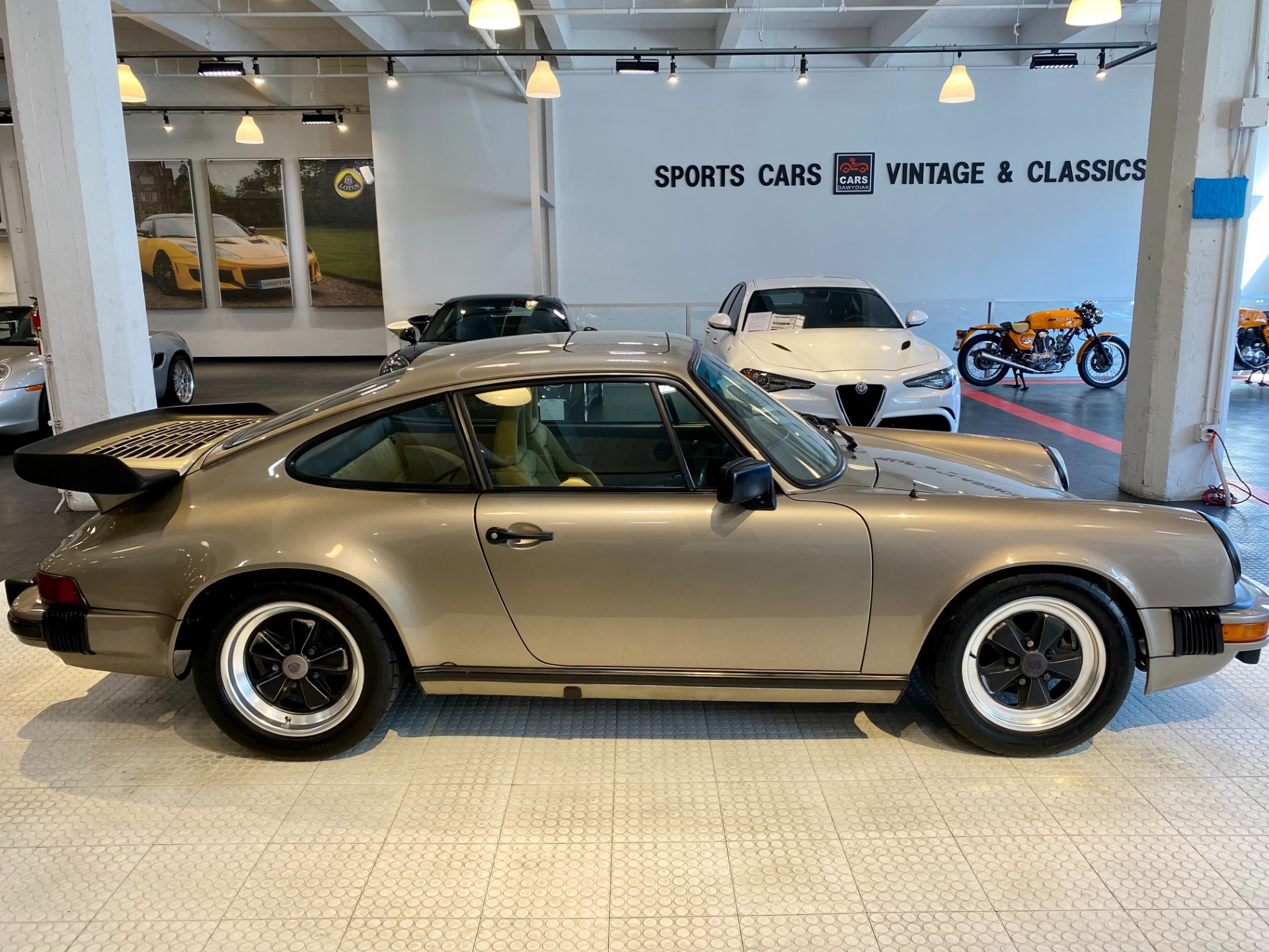 Used 1981 Porsche 911 SC For Sale (Sold) | Cars Auto Stock #210802