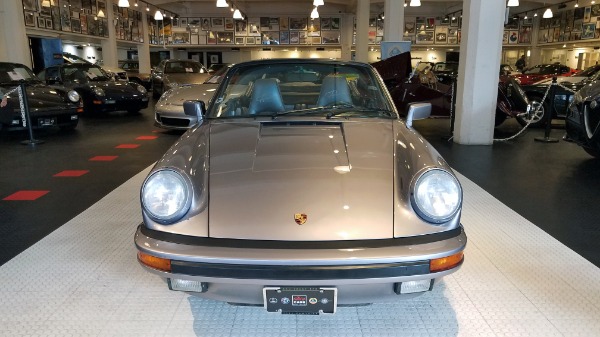 Porsche 911 Carrera 3.2 Coupe 1988 Argent Modèle d