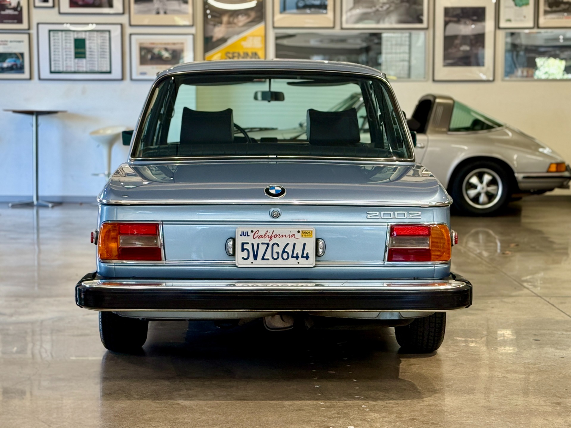 1975 日本正規BMW2002 tii 純正日本バンドラジオ 1975 BMW 2002 Tii Sedan | Sand Lots | RM Sotheby's